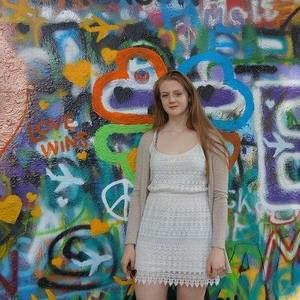 Meet your Posher, Lily